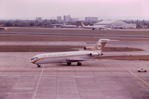 1975 dic 727 lybian arab - 5a-dic,