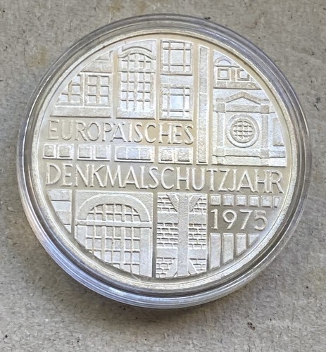 Pezzo collezione marchi - da,